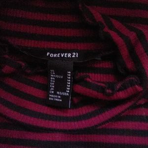 Short sleeved size M shirt (Free Yellow shirt with purchase)